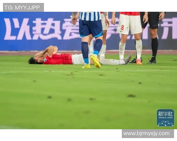 武汉三镇主场激战成都蓉城两强争锋上演中超巅峰对决