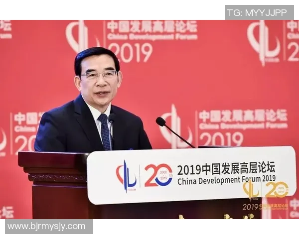 聚焦当代篮球运动员成长历程与赛场影响力全面发展趋势深度解析篇