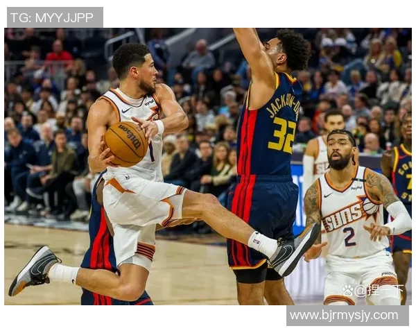 菲尼克斯太阳强势迎战劲敌聚焦焦点之战全场对决引爆篮球激情